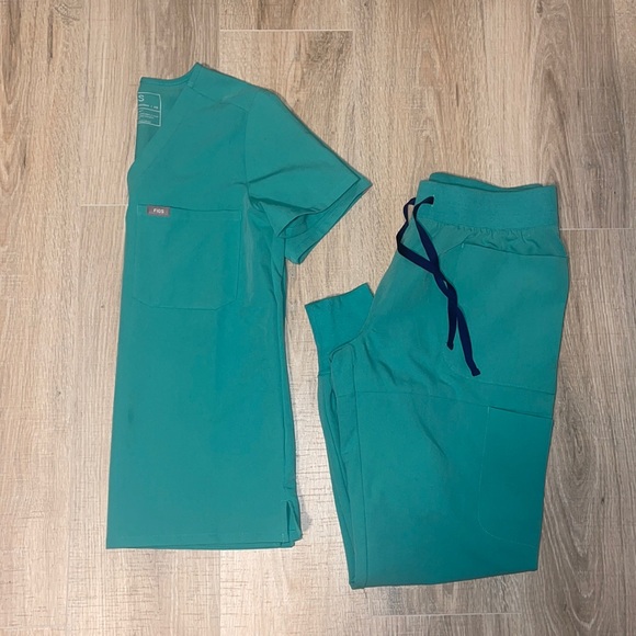 Figs Tops - Figs scrub set (XS/SP)